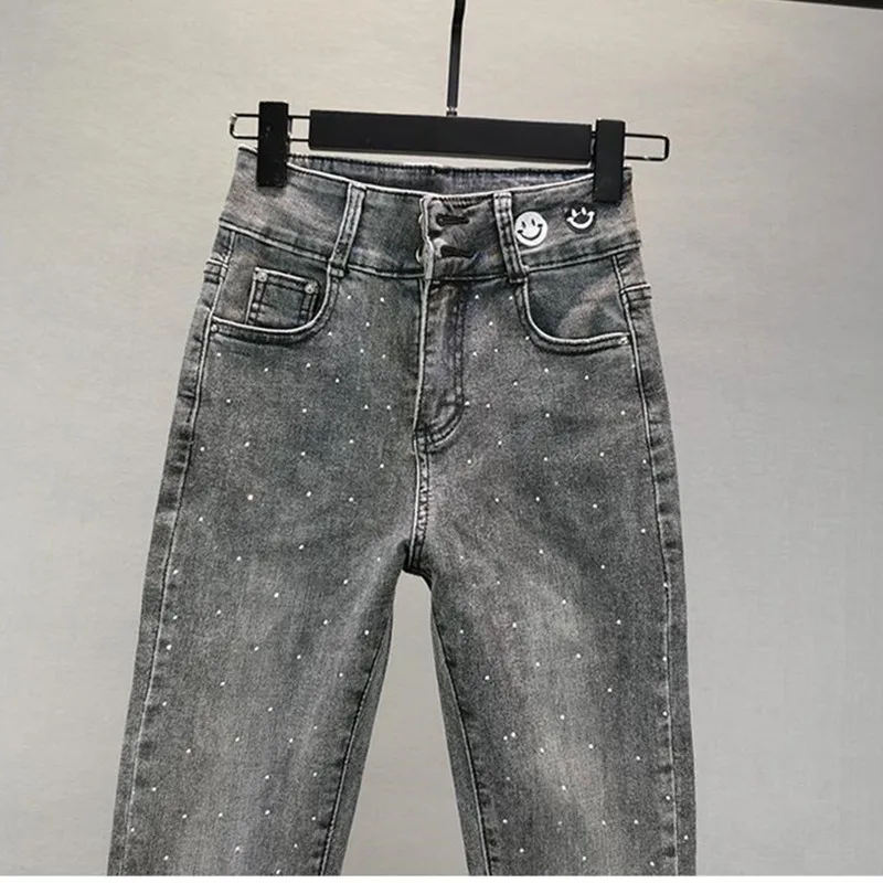 Jeans para Dama con Diamantes: 5 Razones de este Estilo Exclusivo - Imagen 4