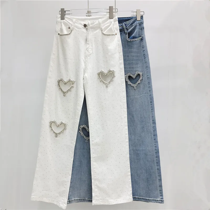 Jeans con Corazón de Diamantes Zona Tendencias