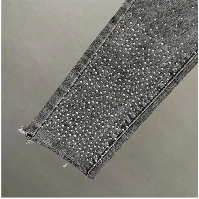 Jeans para Dama con Diamantes: 5 Razones de este Estilo Exclusivo - Imagen 5