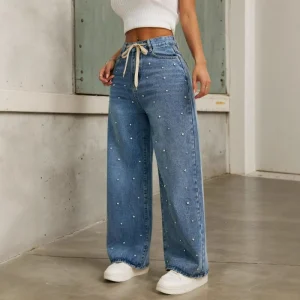 Jeans Wide Leg con Diamantes: 3 Secretos de este Estilo Legendario para Damas