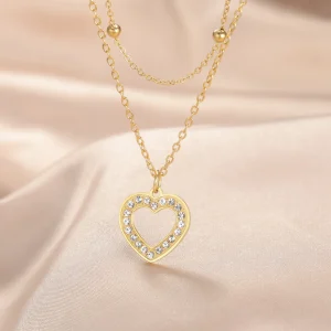 Collar de Corazón porta Foto en acero inoxidable con grabado personalizado de nombre e imagen.